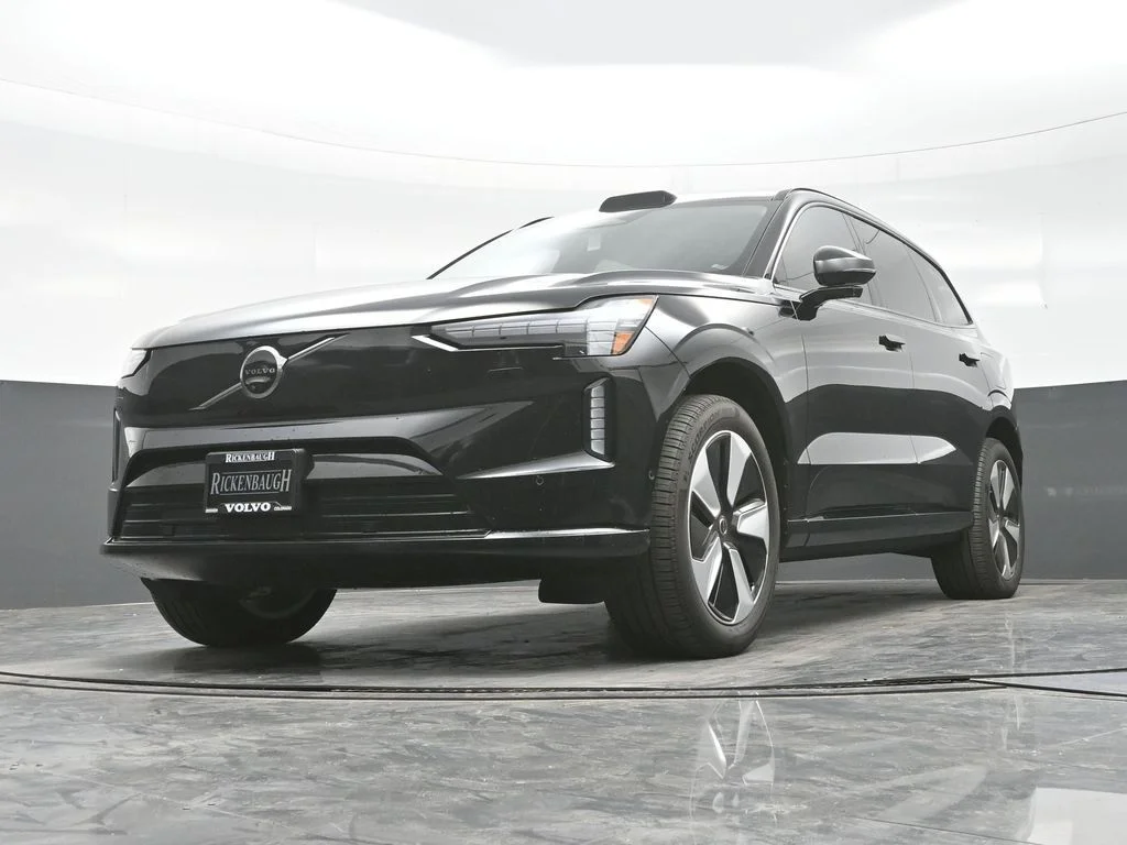 2025 Volvo EX90 Plus - Photo 39