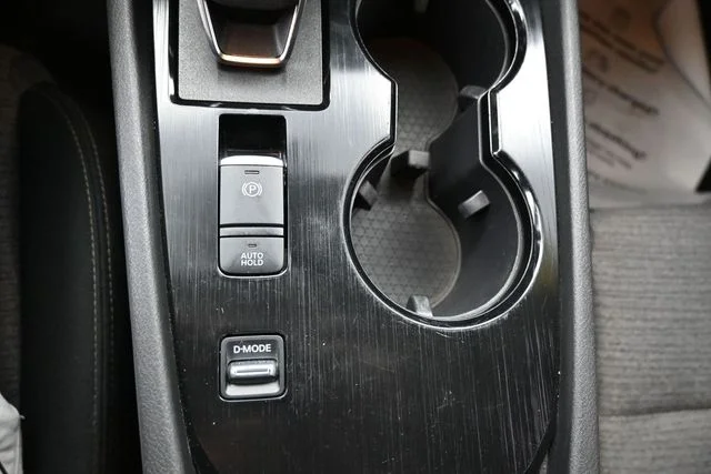 2023 Nissan Rogue SV - Photo 36