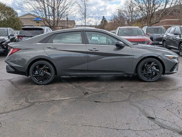 New 2026 Gray Hyundai SEL Sport image 8