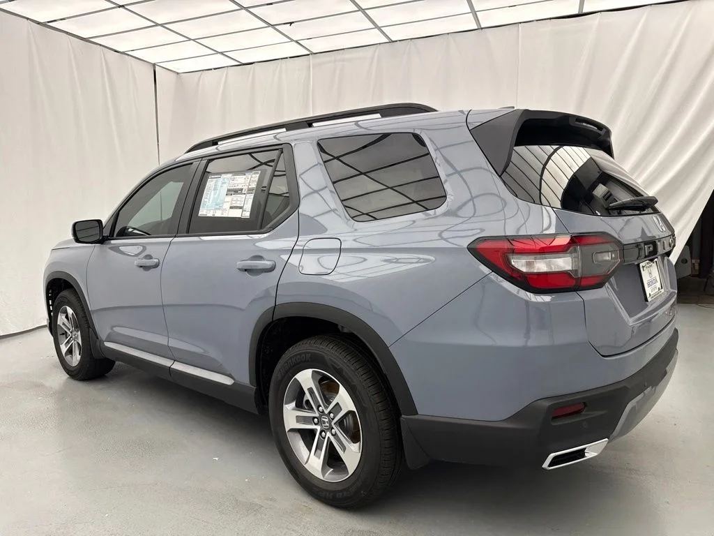 New 2026 Sonic Gray Pearl Honda EX-L image 5