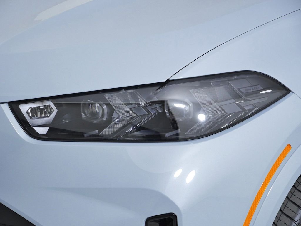 New 2026 Brooklyn Grey Metallic BMW xDrive40i image 3
