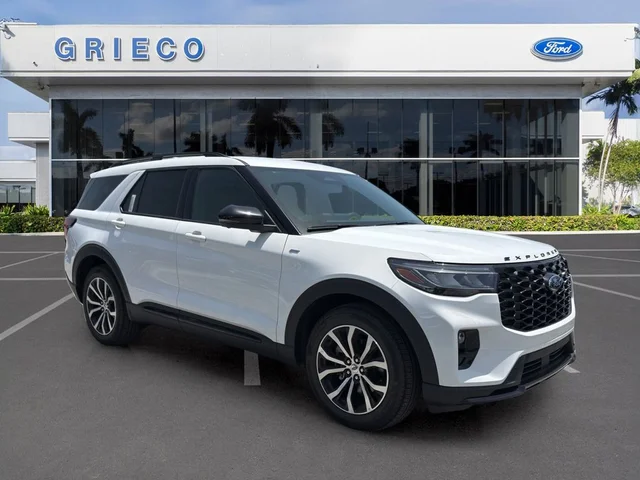2026 Ford Explorer ST-Line