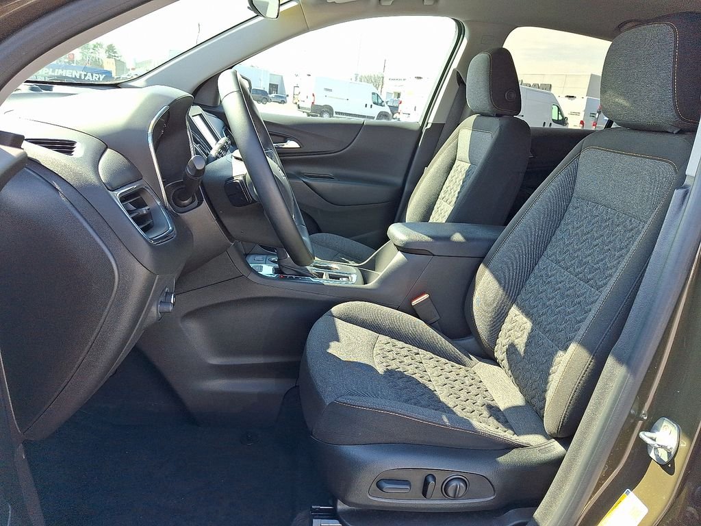 Used 2023 Brown Chevrolet LT image 14