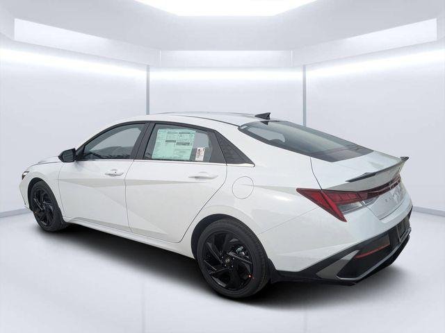 New 2026 White Hyundai SEL Sport image 5