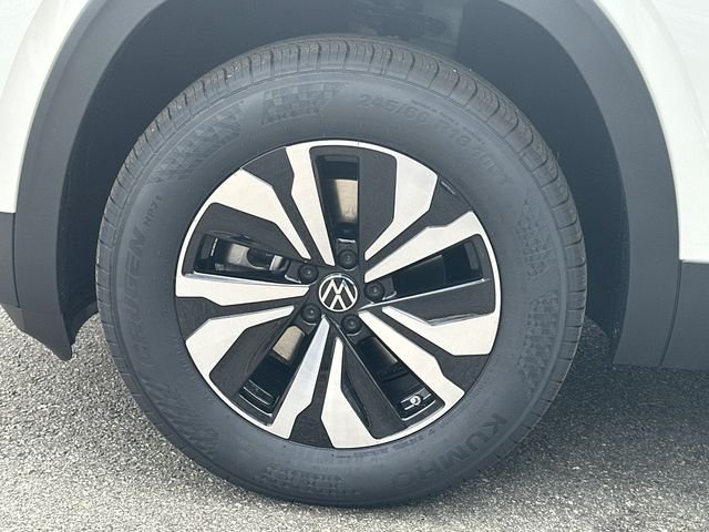 New 2026 White/off-white Volkswagen 2.0T SE image 28