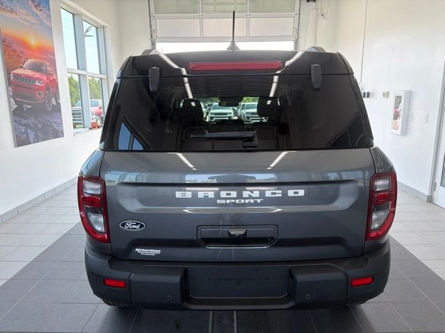 New 2026 Carbonized Gray Metallic Ford Outer Banks® image 7