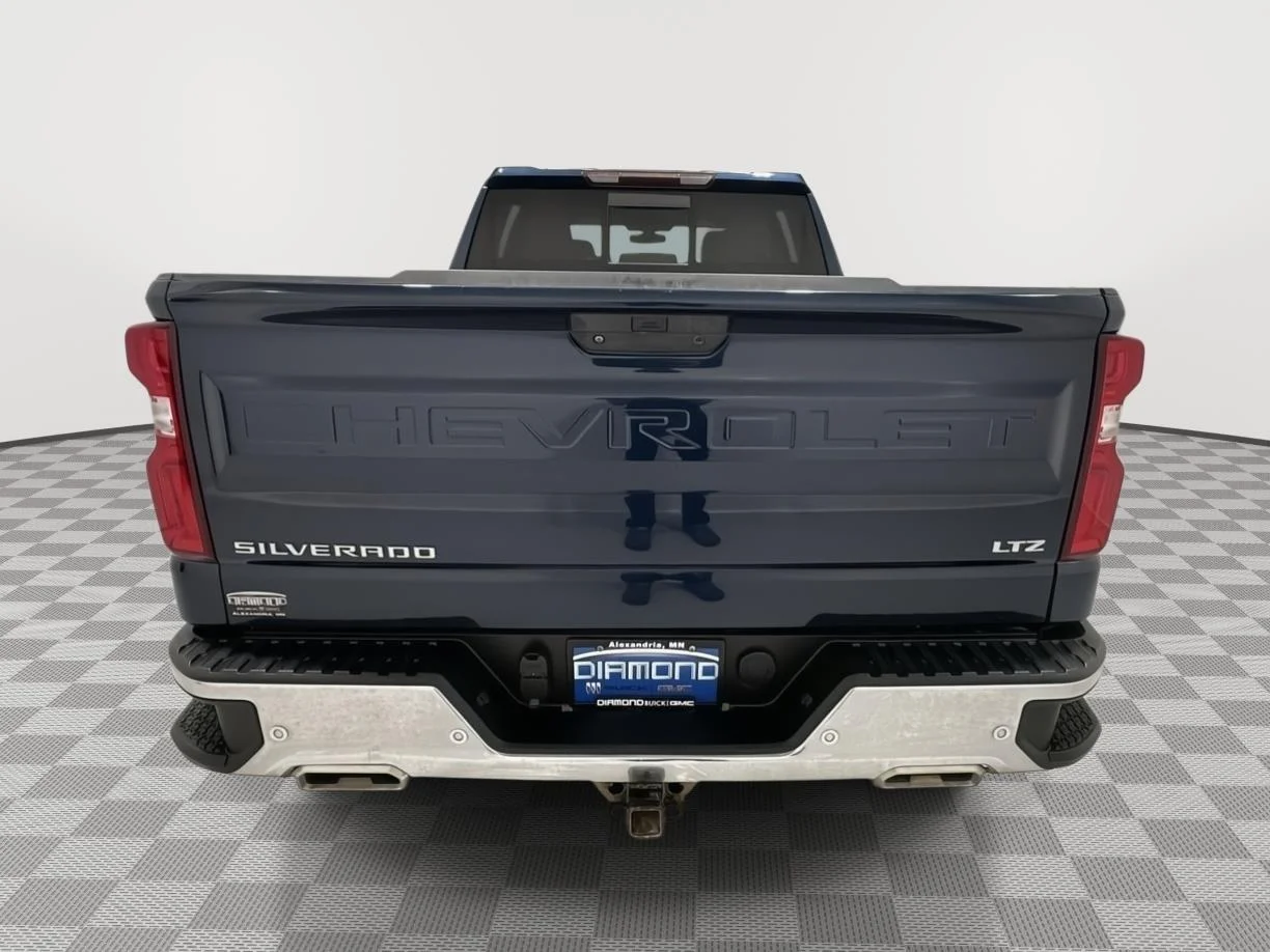 Used 2021 NORTHSKY BLUE METALLIC Chevrolet LTZ image 4