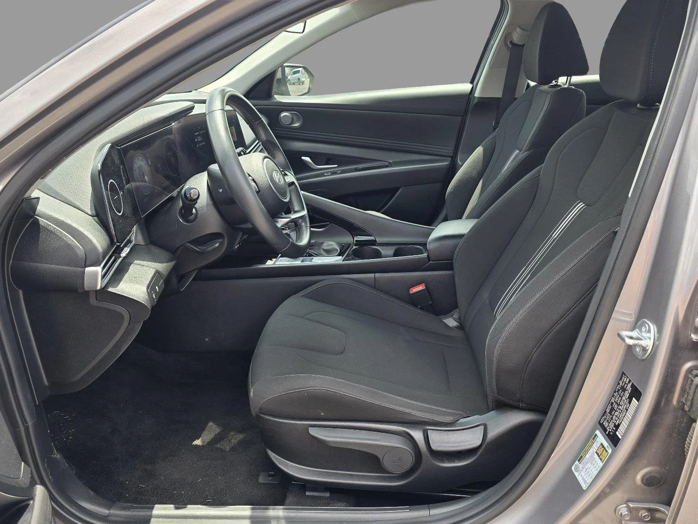 Used 2025 Fluid Metal Hyundai SEL Convenience image 20