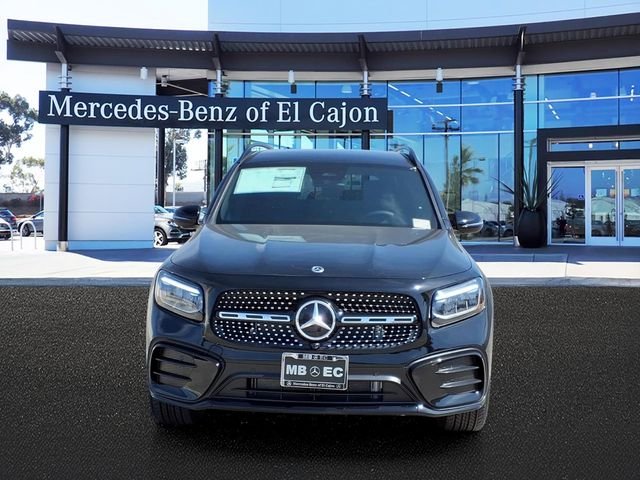 New 2026 Black Mercedes-Benz GLB 250 image 2