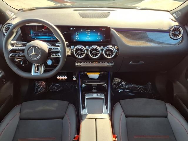 2026 Mercedes-Benz GLA AMG GLA 35 - Photo 4