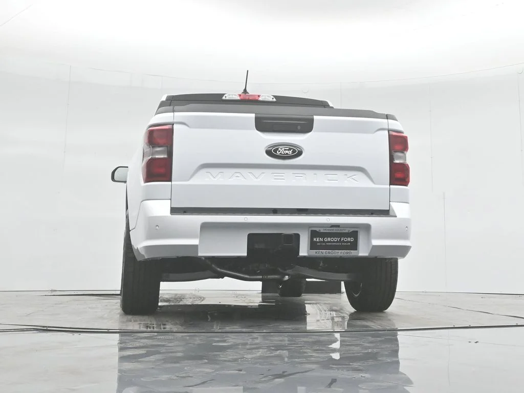 New 2025 White Ford Lobo Standard image 74