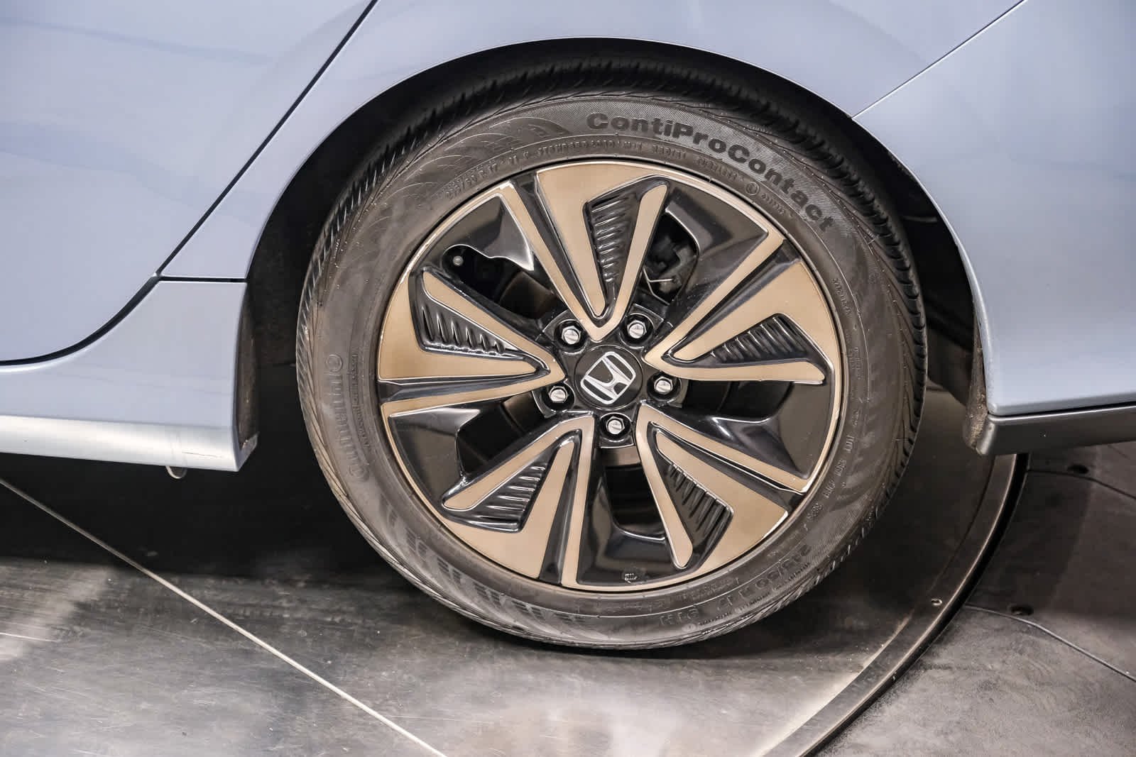 Used 2019 Sonic Gray Pearl Honda EX image 9