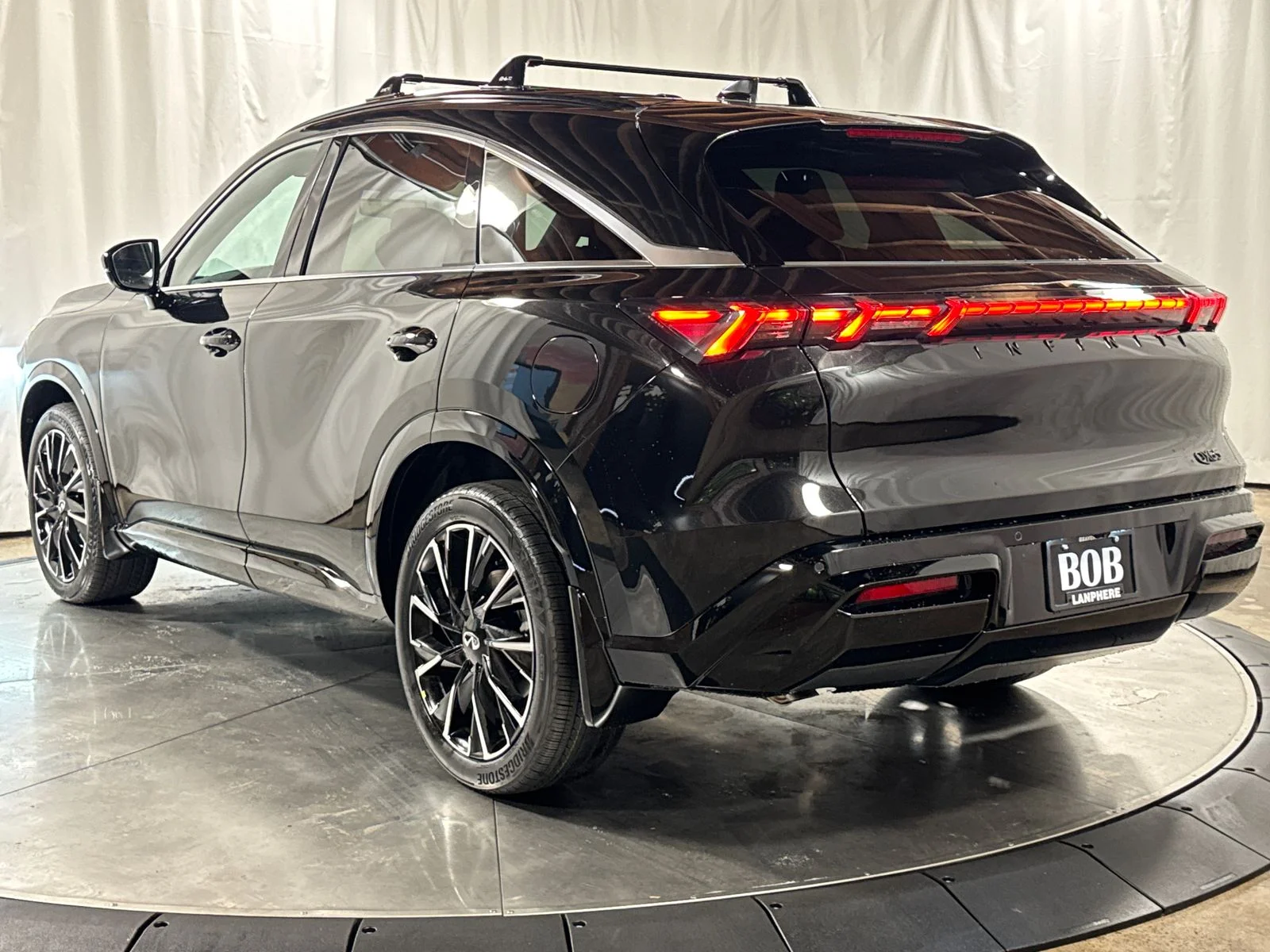 New 2027 MINERAL BLACK INFINITI Autograph AWD image 9