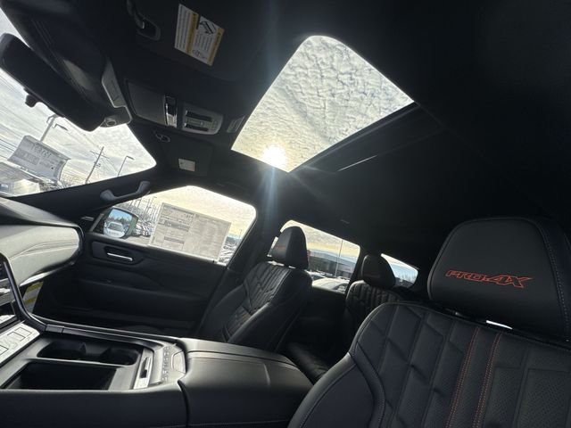 2026 Nissan Armada PRO-4X - Photo 20
