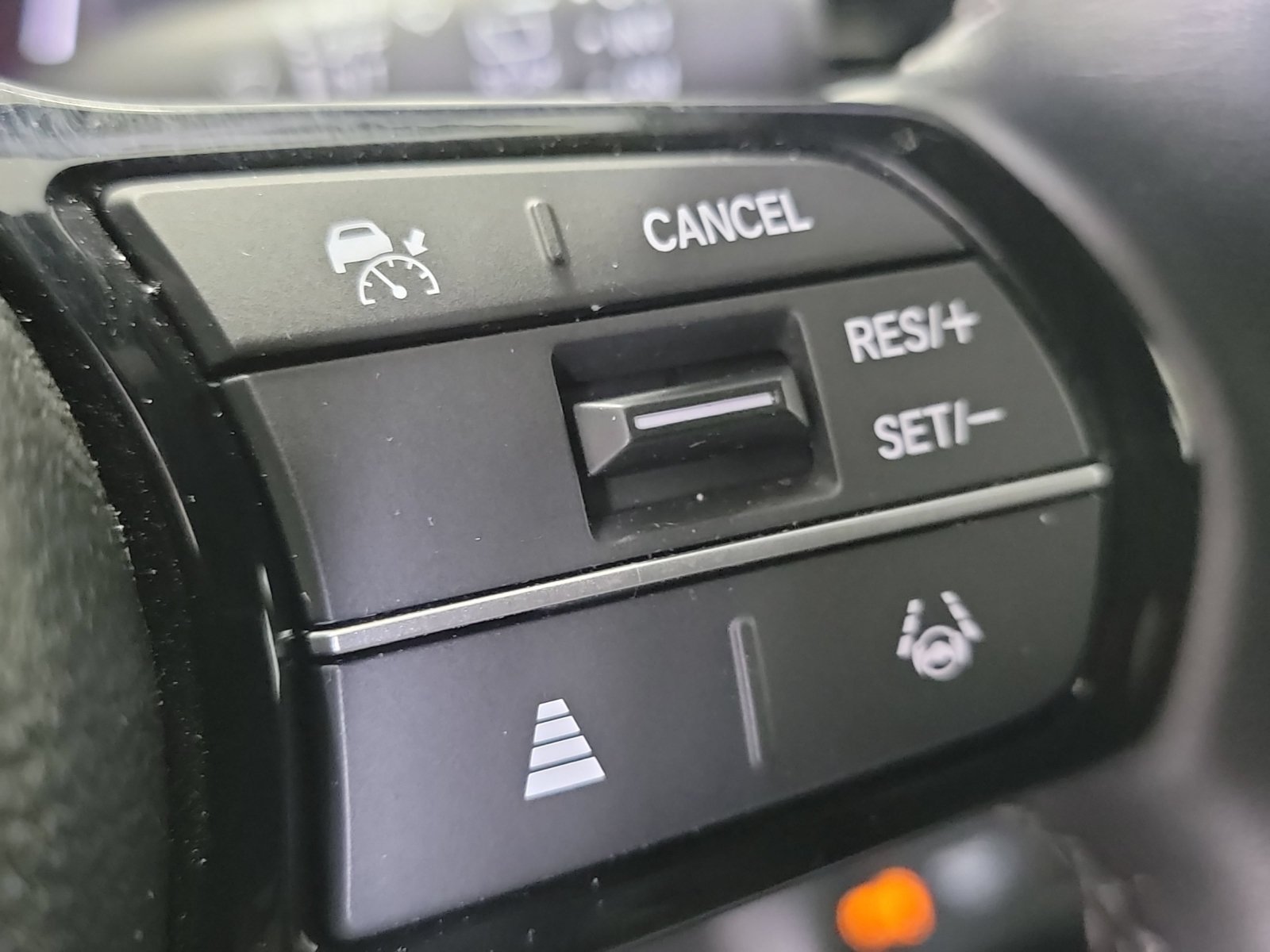 Certified Used 2025 Solar Silver Metallic Honda Sport image 23