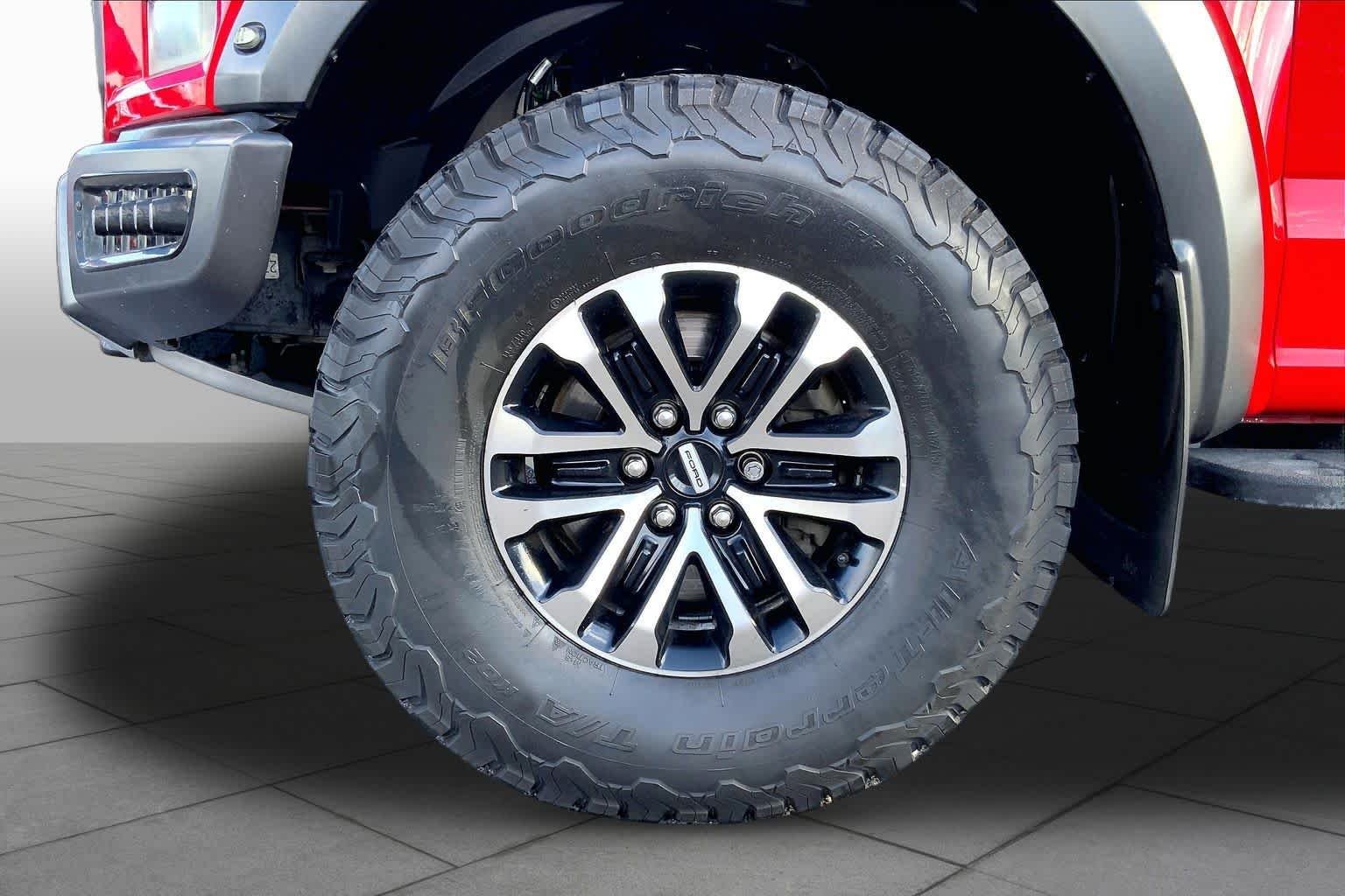Used 2020 Race Red Ford Raptor image 11