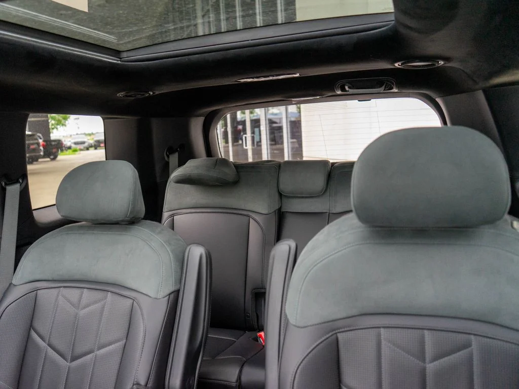 New 2027 Glacial White Pearl Kia X-Pro SX Prestige image 13