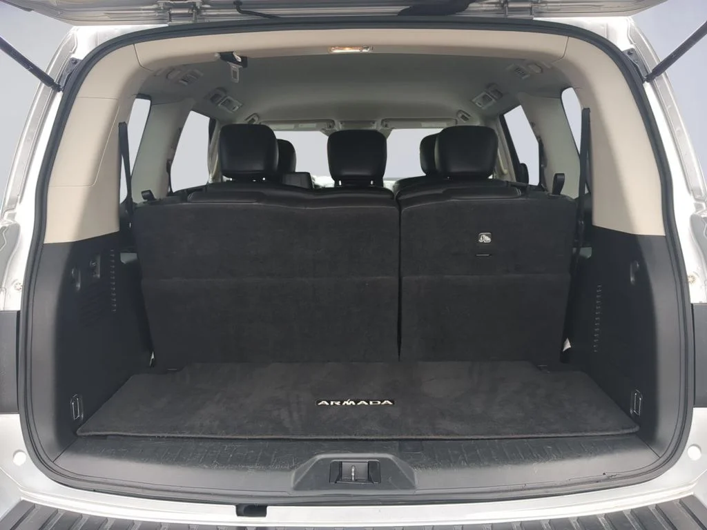 Used 2022 Silver Nissan SV image 21
