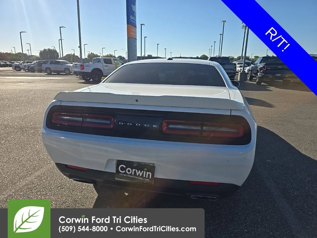 Used 2018 White Dodge R/T image 5