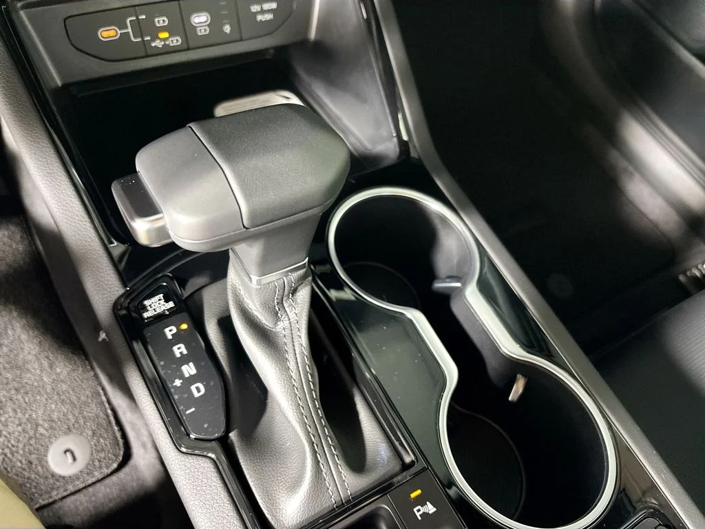 New 2026 Snow White Pearl Kia GT-Line AWD image 18