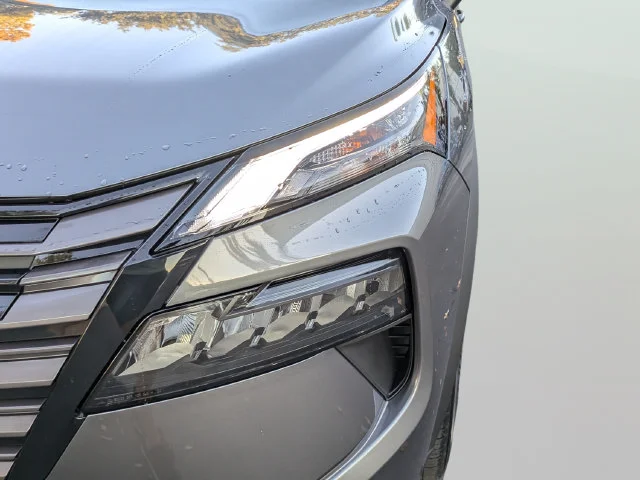New 2027 Gun Metallic Nissan S image 7