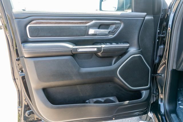 Used 2020 Black Ram Laramie image 18