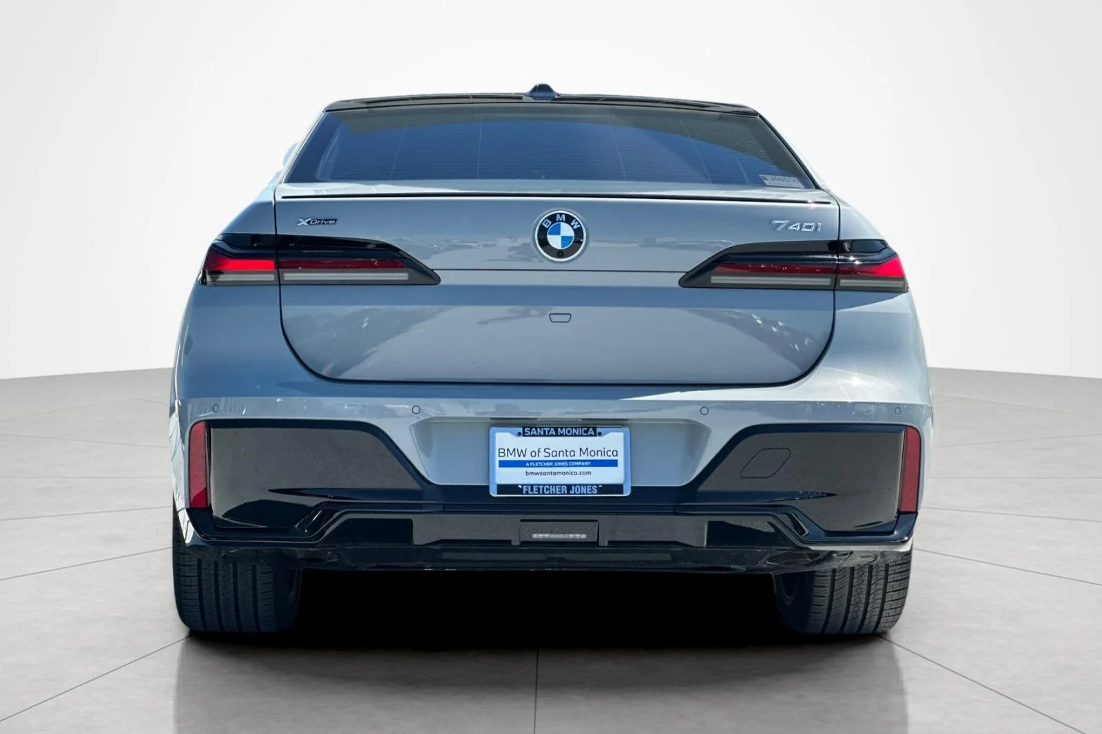 New 2026 Brooklyn Grey Metallic BMW 740i xDrive image 4