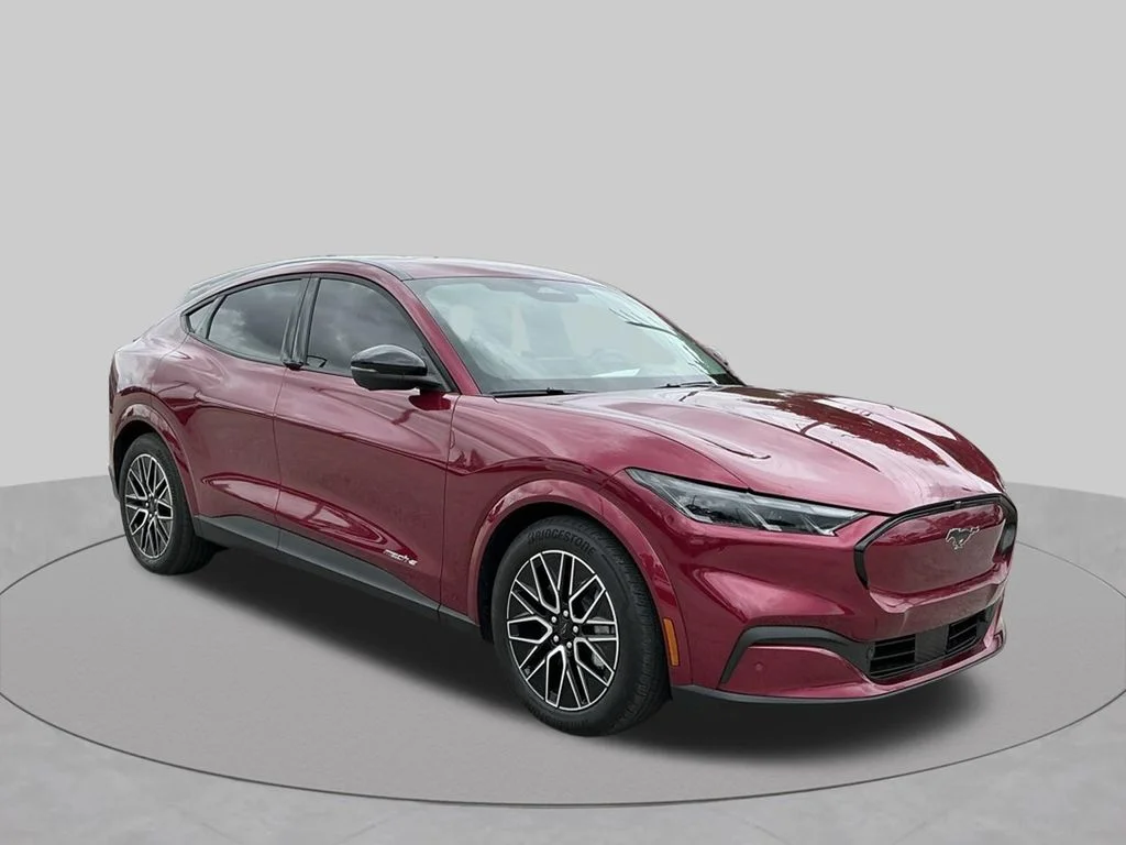 Used 2025 Red Ford Premium image 22