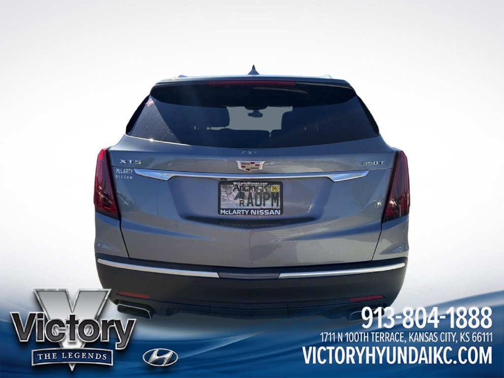 Used 2020 Gray Cadillac Luxury image 6