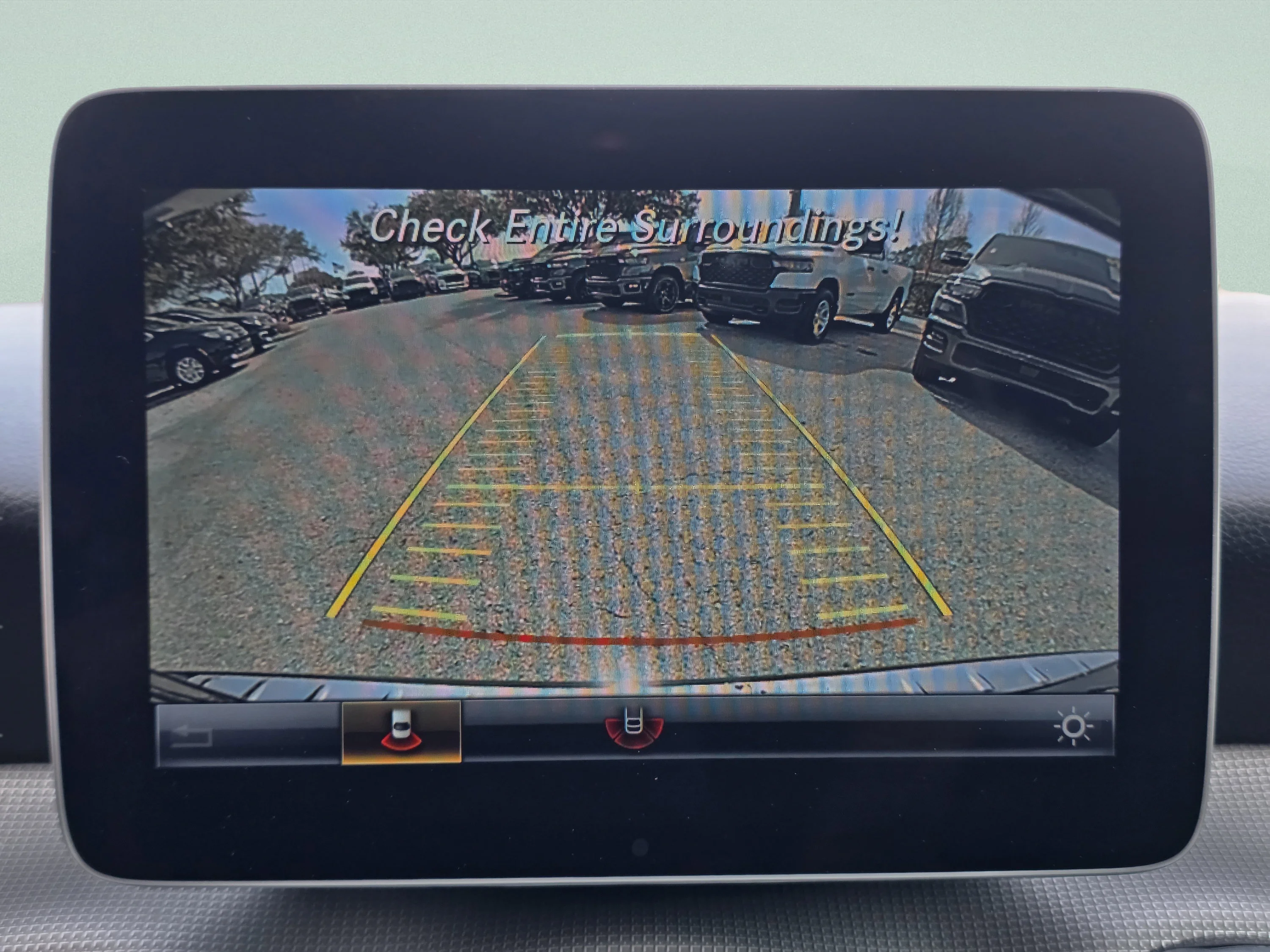 Used 2020 Cosmos Black Metallic Mercedes-Benz GLA 250 image 26