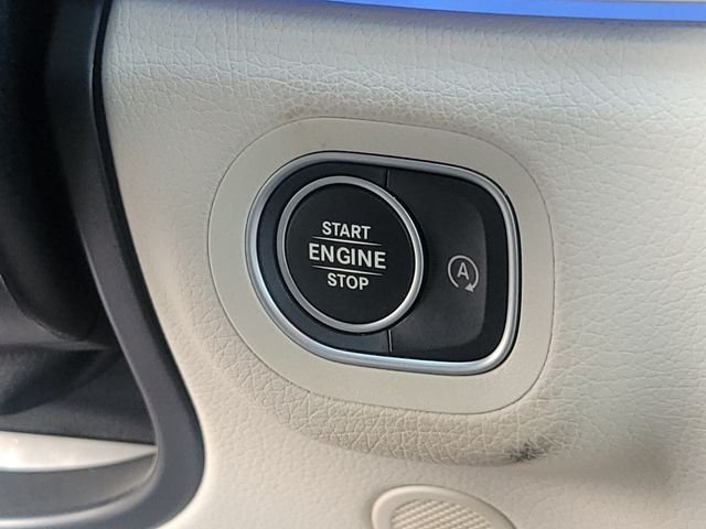 Certified Used 2025 White Mercedes-Benz GLE 350 image 27