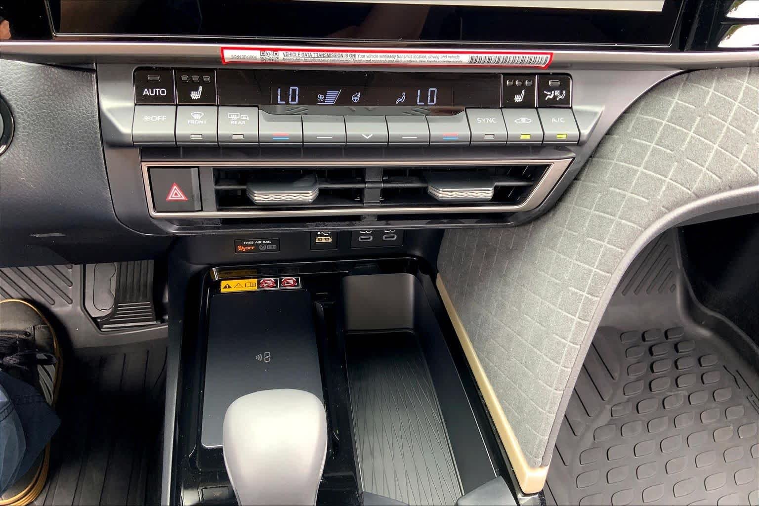 2026 Toyota Camry XLE - Photo 35