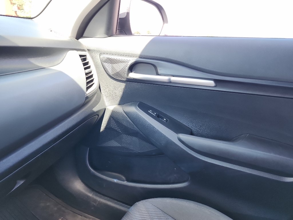 Used 2023 Steel Gray Kia LX image 29