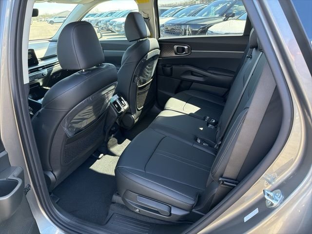 New 2026 Volcanic Sand Kia EX AWD image 8