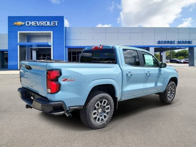 2026 Chevrolet Colorado Z71 - Photo 4