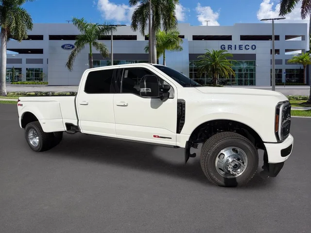 2026 Ford F-350SD Platinum