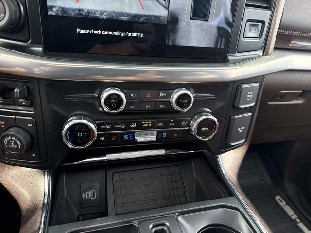 Used 2025 Antimatter Blue Metallic Ford King Ranch image 31