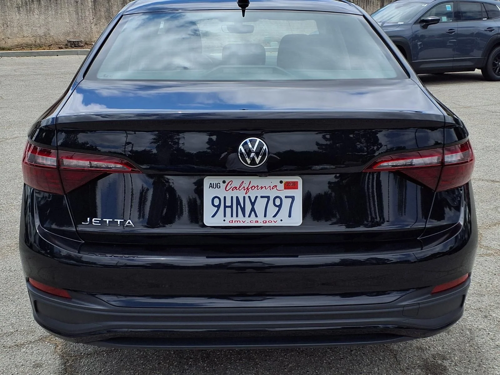 Certified Used 2023 Black Volkswagen 1.5T S image 9