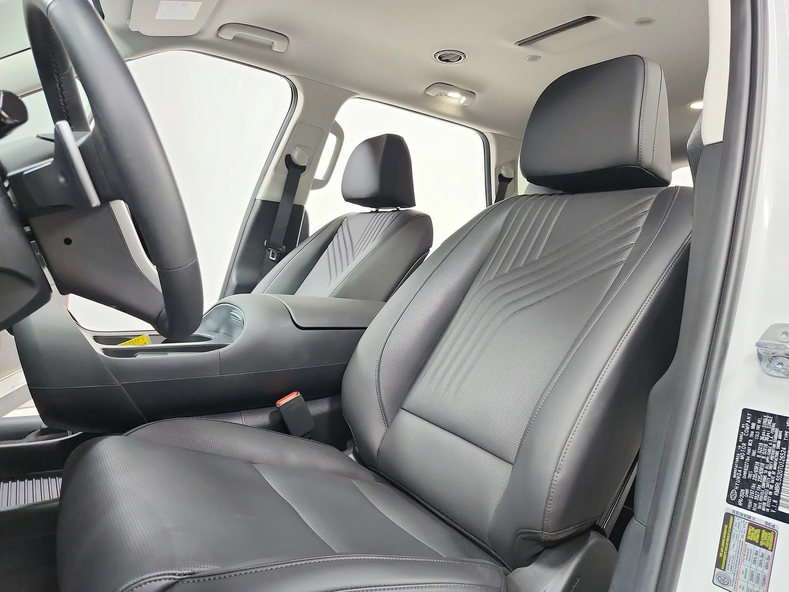 Used 2026 White Hyundai SEL image 19