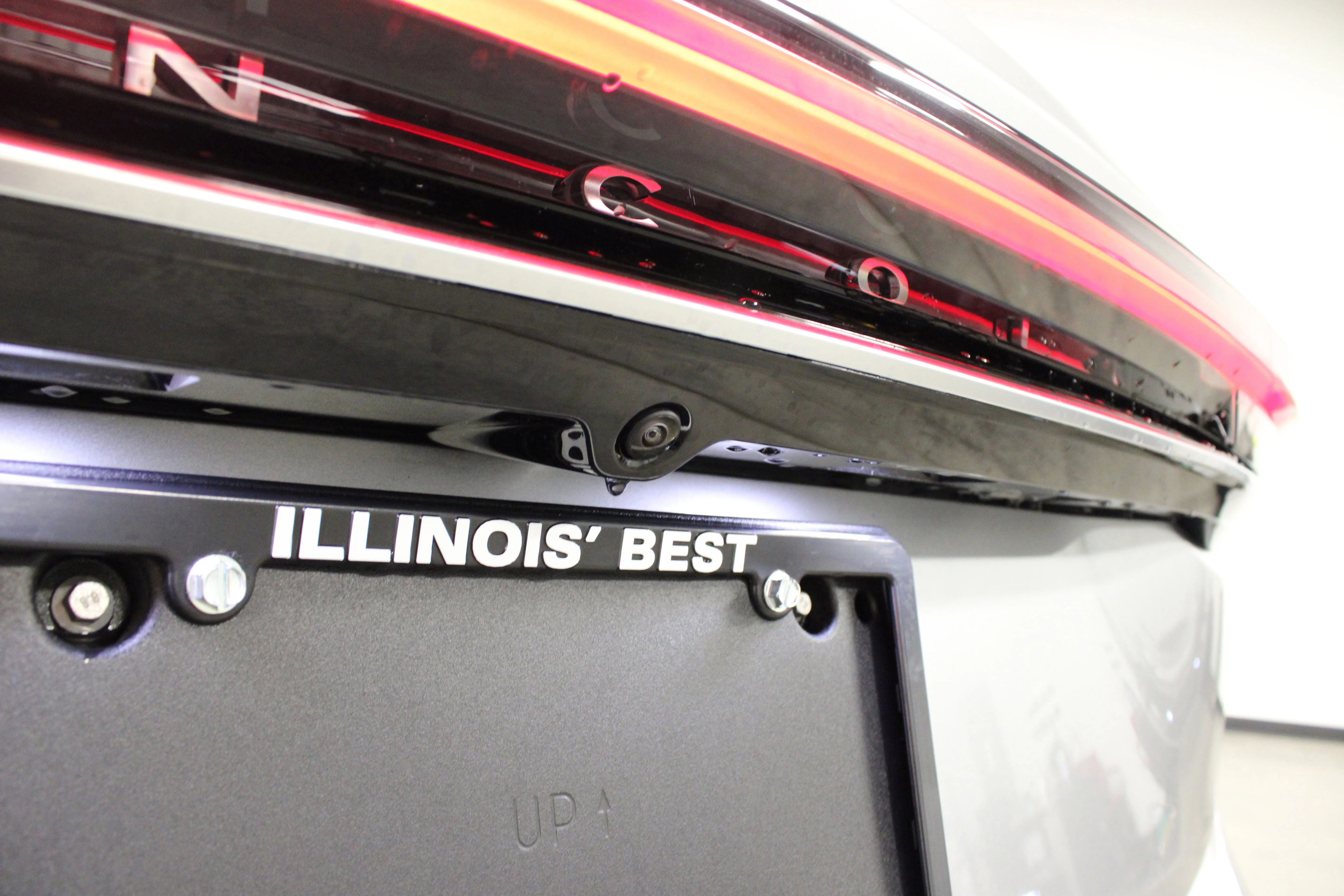 Used 2026 Radiance Metallic Lincoln Premiere image 12