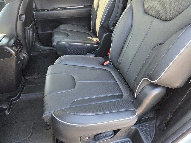 Used 2025 Hyper White Hyundai XRT image 25