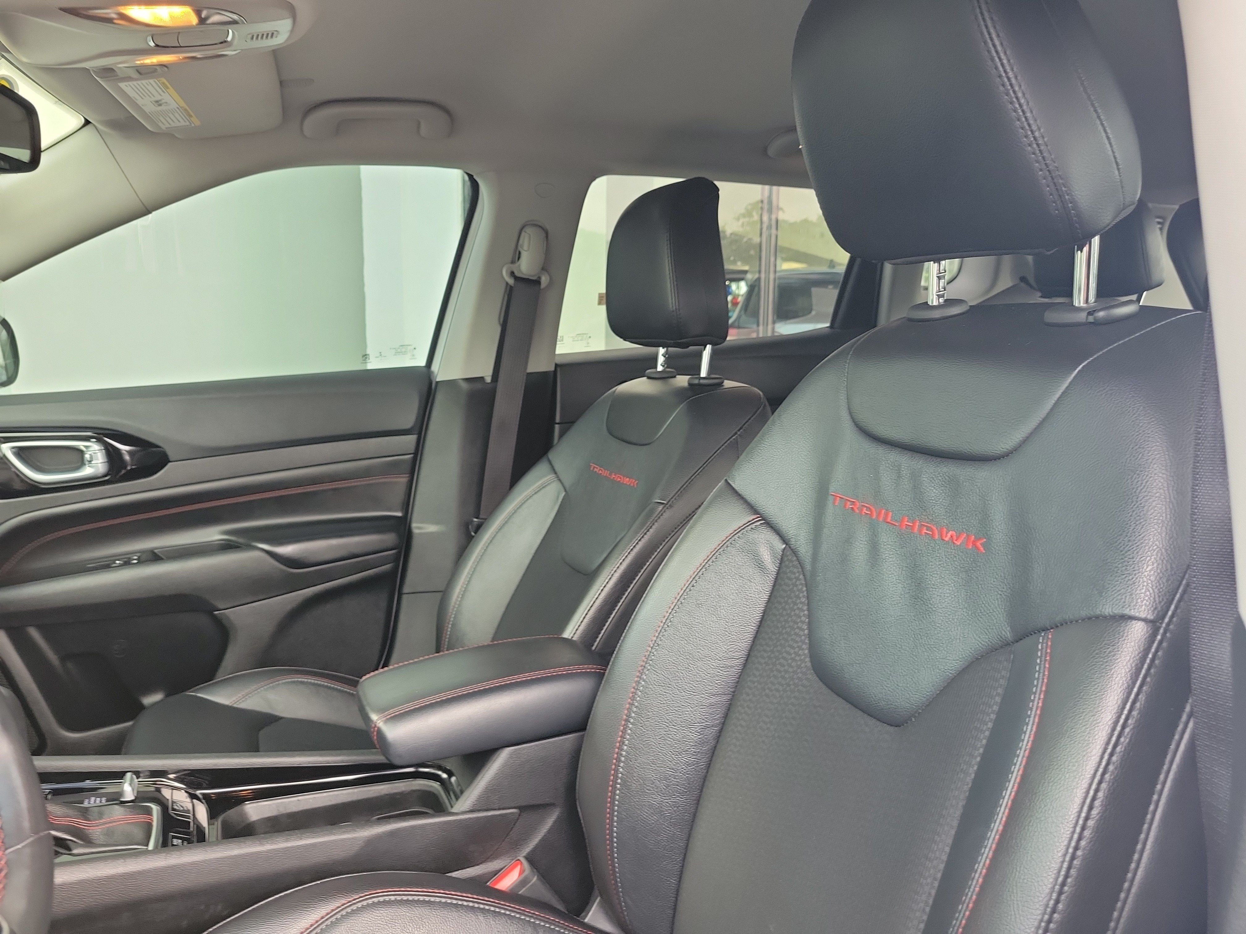 Used 2022 Bright White Clearcoat Jeep Trailhawk image 24