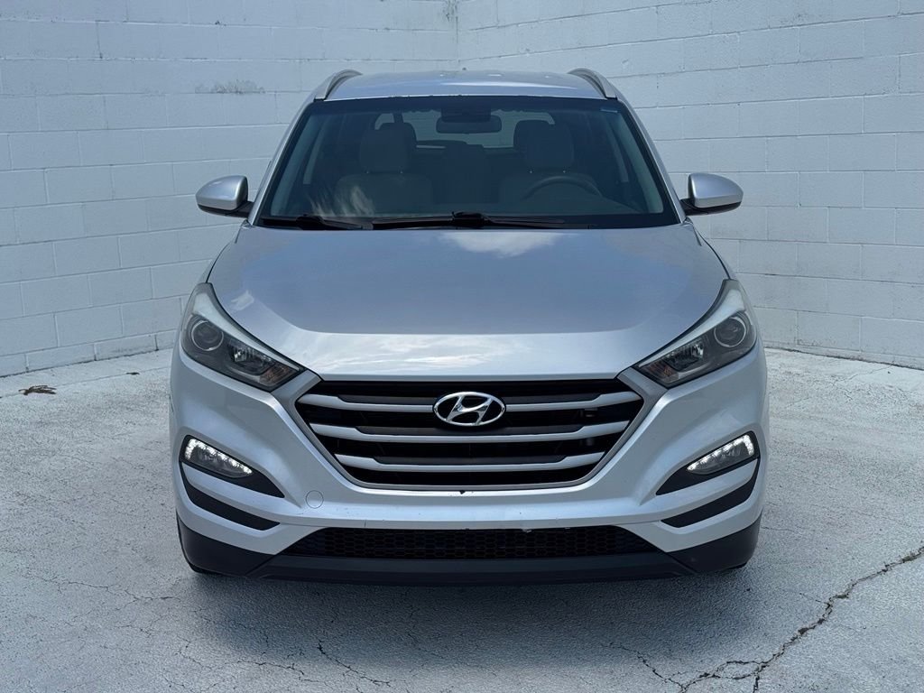 Used 2018 Silver Hyundai SEL image 7
