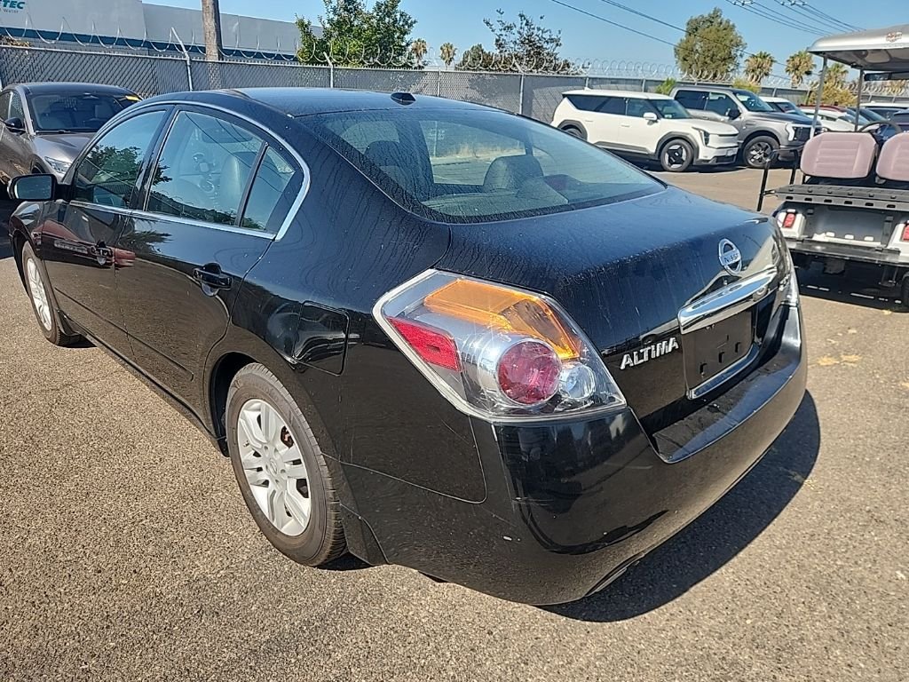 Used 2012 Black Nissan 2.5 SL image 10