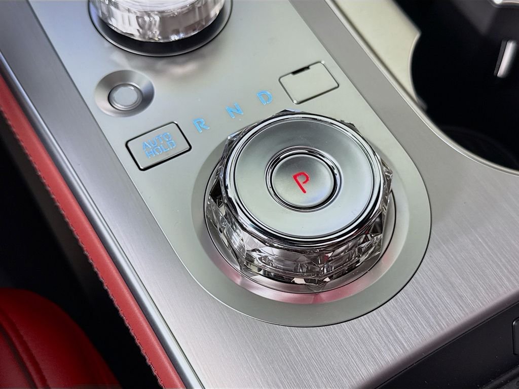 2026 GENESIS GV70 Sport Advanced - Photo 17