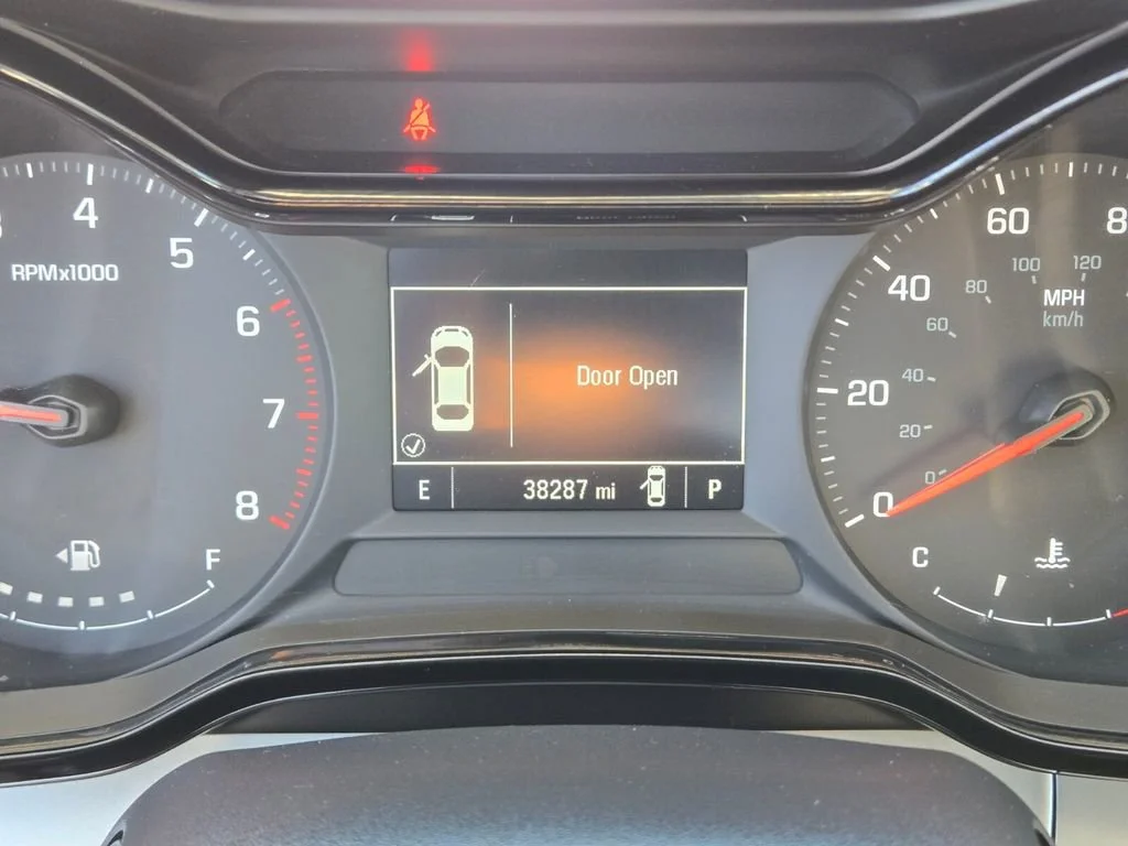 2025 Chevrolet Trax LS - Photo 23