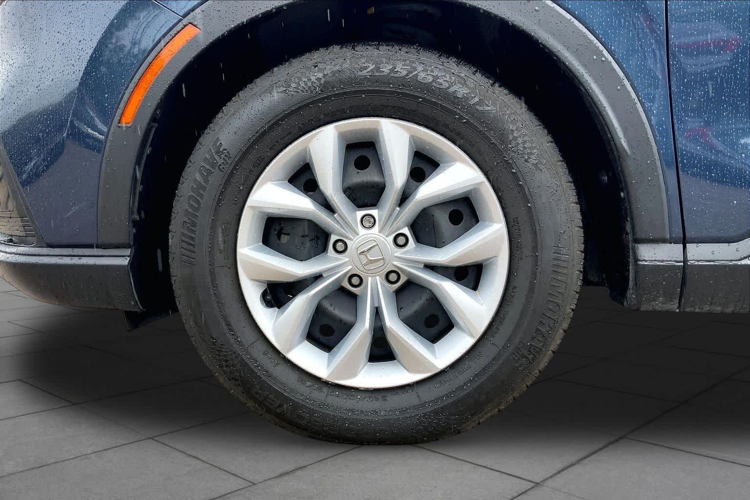 2023 Honda CR-V LX - Photo 11
