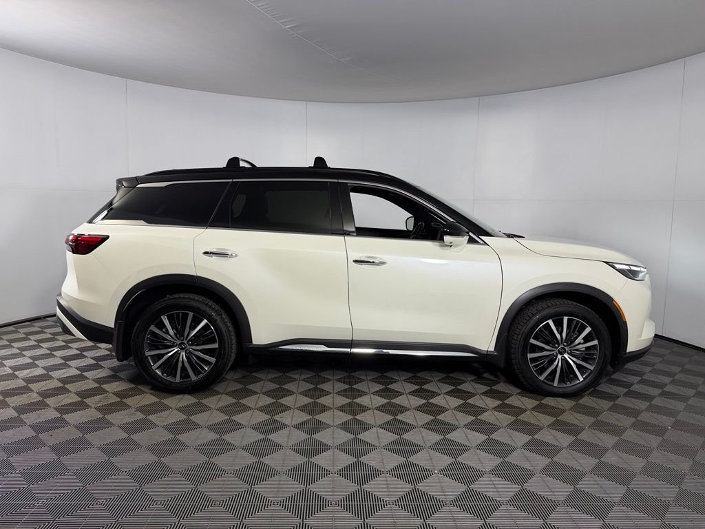 Certified Used 2024 Black INFINITI Autograph image 7