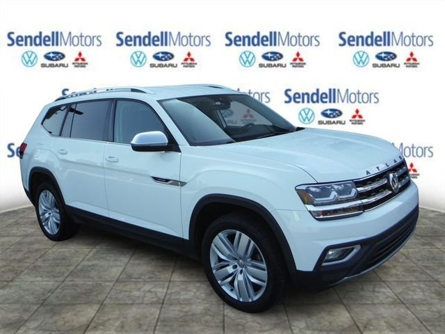 Used 2019 White Volkswagen 3.6L V6 SE image 1