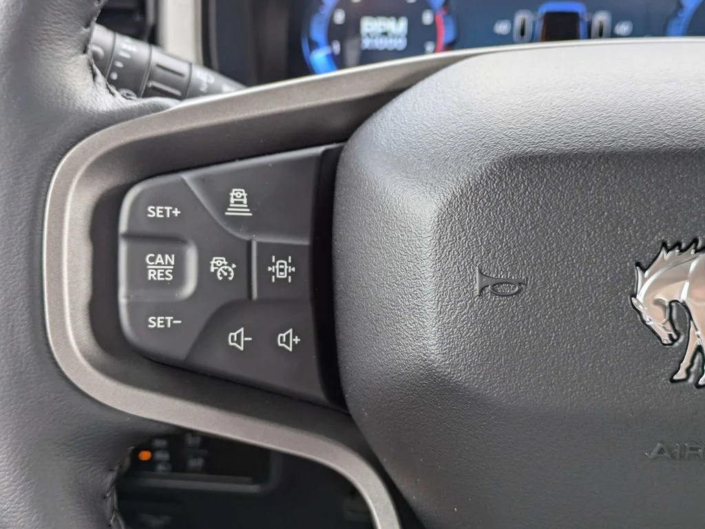 New 2026 Avalanche Gray Ford Badlands image 25